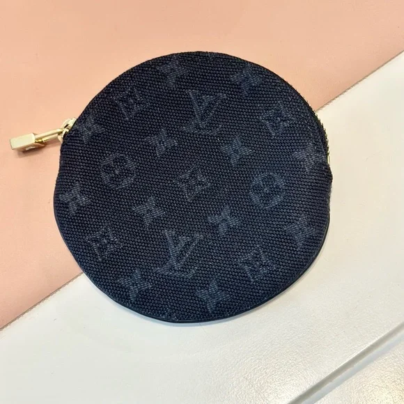 Louis Vuitton Monogram Mini Port Monnaie Round Coin Purse Wallet - Picture 2 of 11